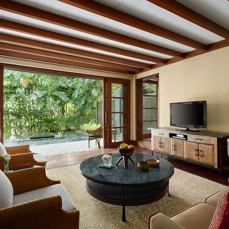 Shangri-La Boracay Exterior photo Living room