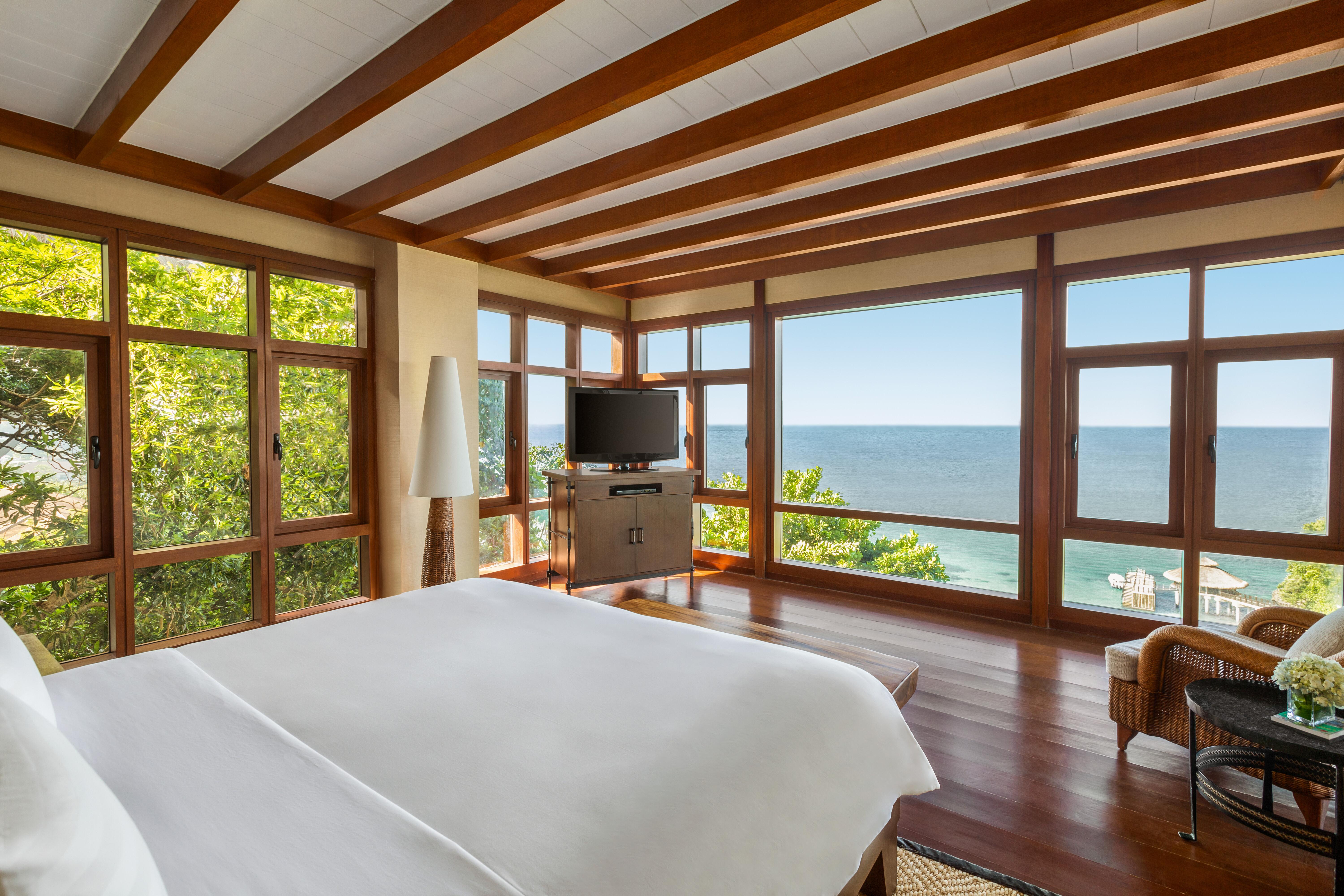 Shangri-La Boracay Exterior photo A bedroom at the resort