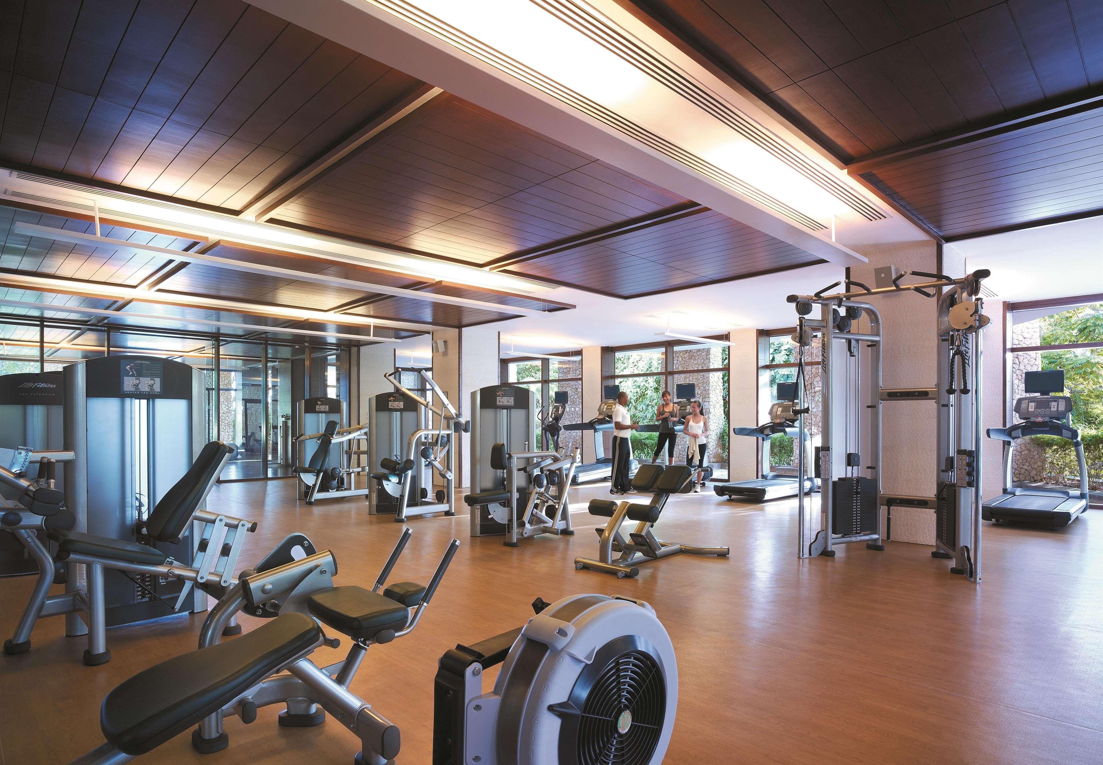 Shangri-La Boracay Exterior photo The gym at the InterContinental