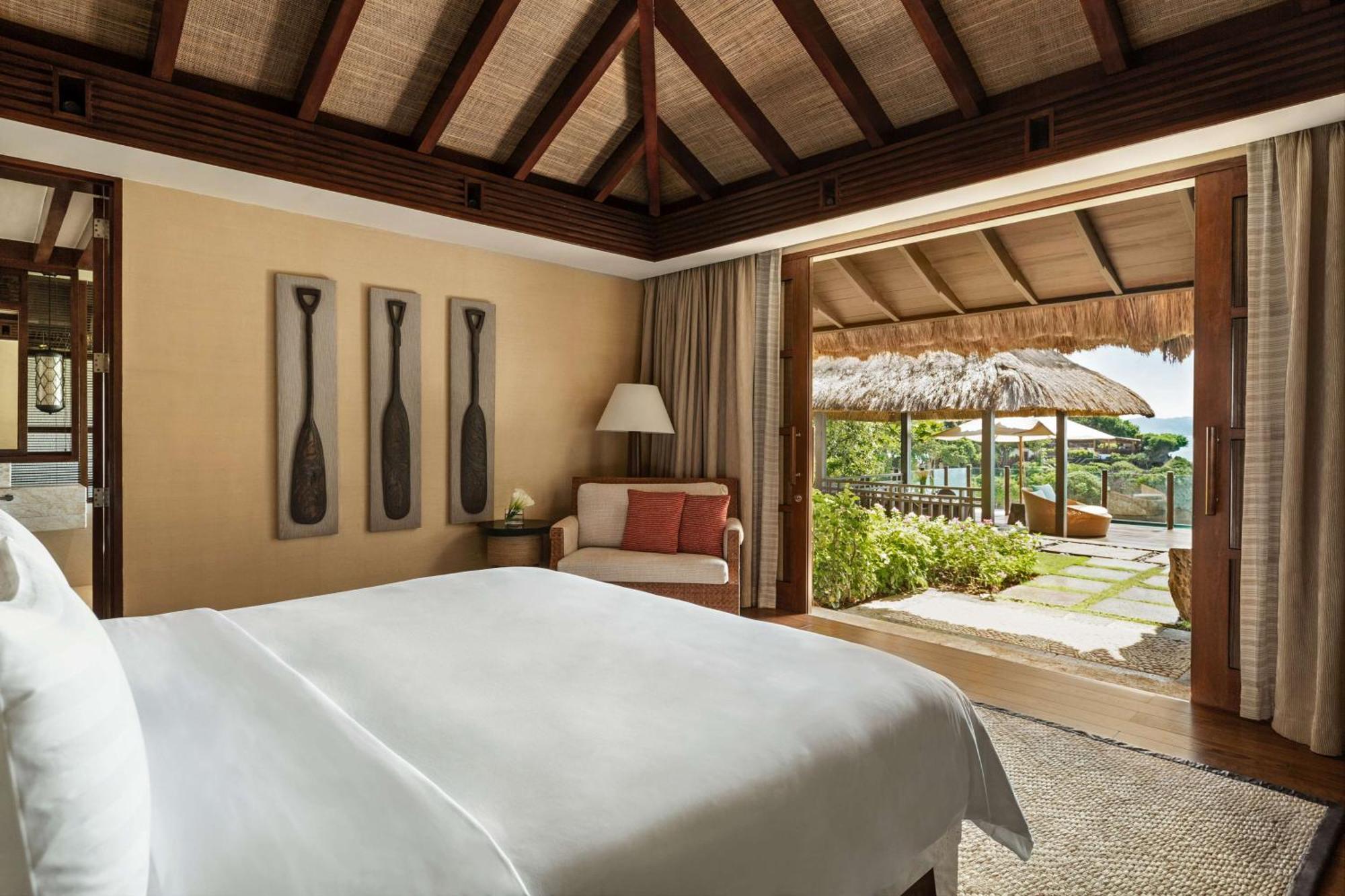 Shangri-La Boracay Exterior photo Beachfront Pool Villa