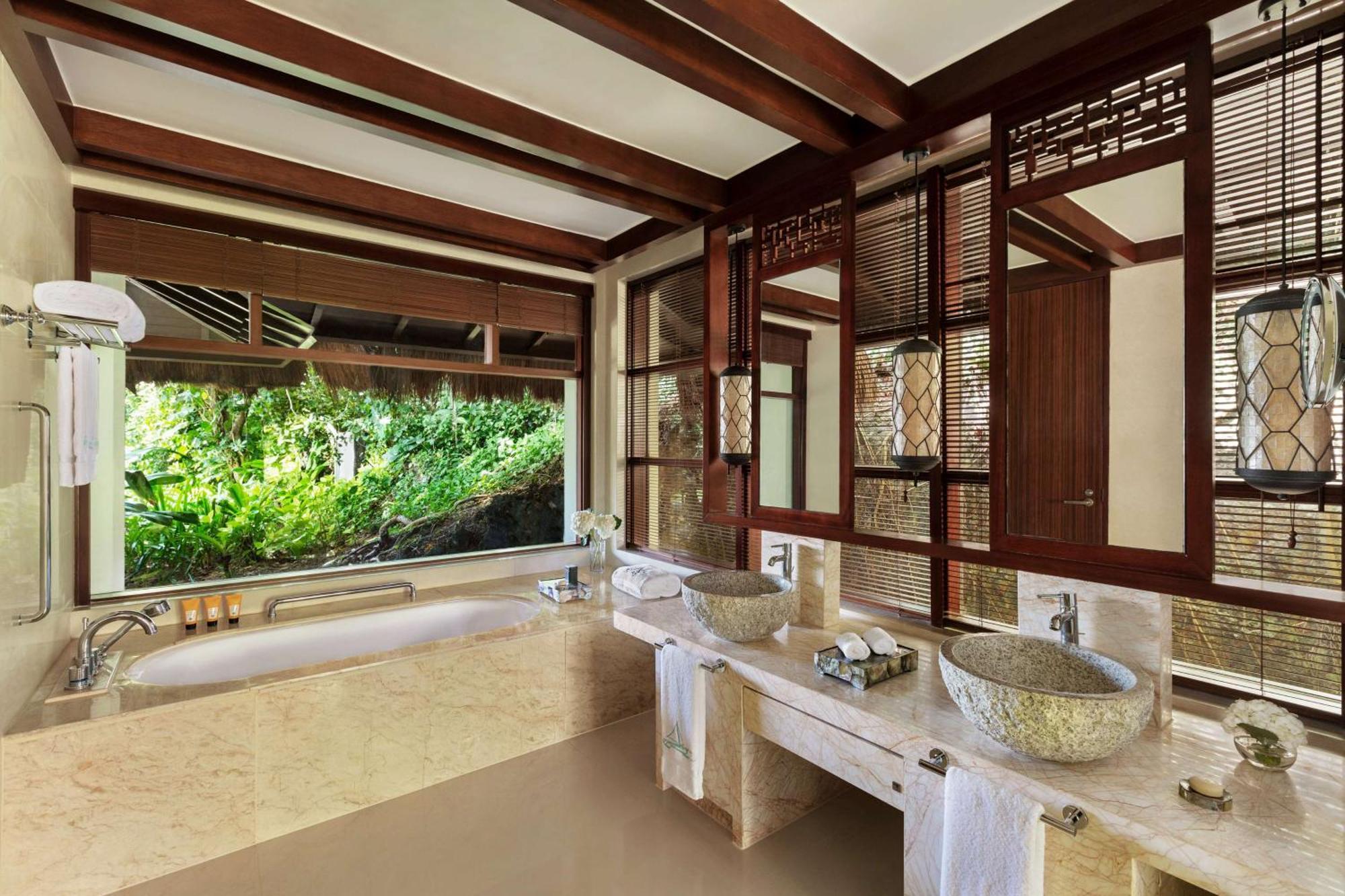 Shangri-La Boracay Exterior photo Bathroom