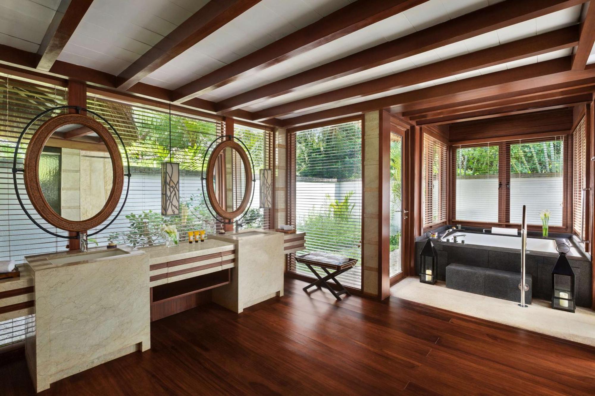 Shangri-La Boracay Exterior photo Bathroom
